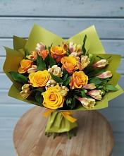 Букет цветов из:  Альстромерии и Розы #REPLACE_PRED# Савинской