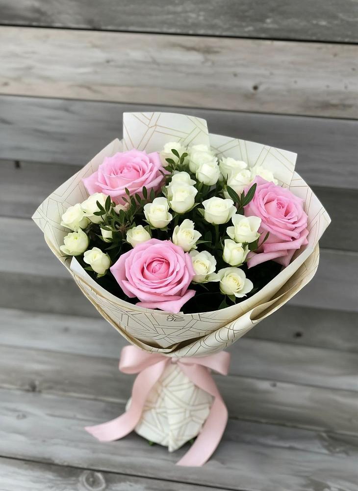 Букет цветов из: Розы в Савинской