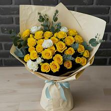 Букет цветов из:  Розы в Савинской