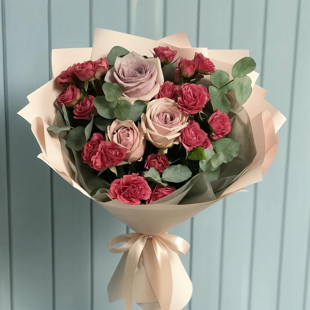Букет цветов из: Гвоздики и Розы в Савинской