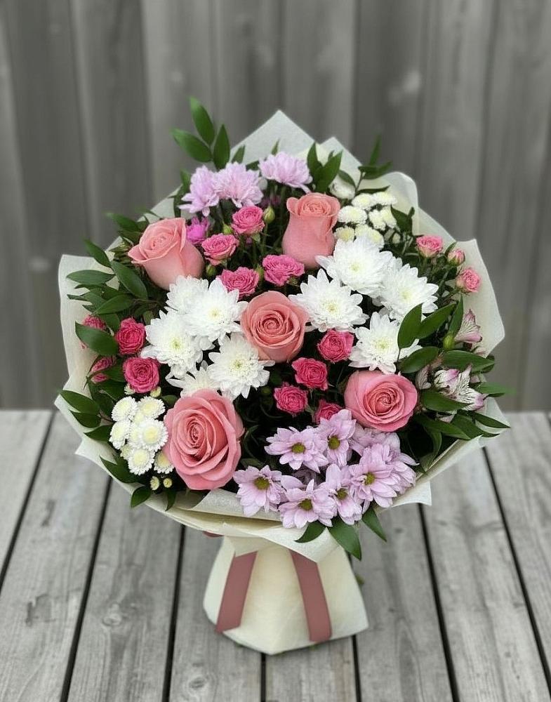Букет цветов из: Альстромерии, Гвоздики, Розы и Хризантемы в Савинской