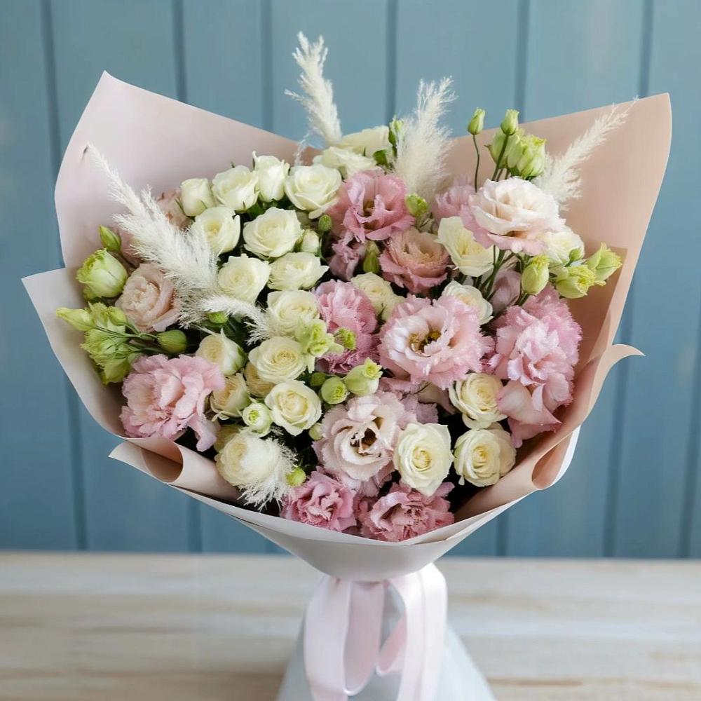 Букет цветов из: Альстромерии и Розы в Савинской