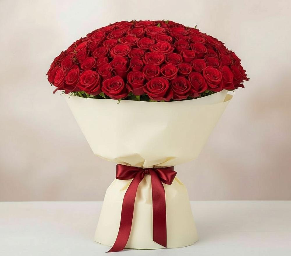 Букет 101 Красная роза Милано в Савинской