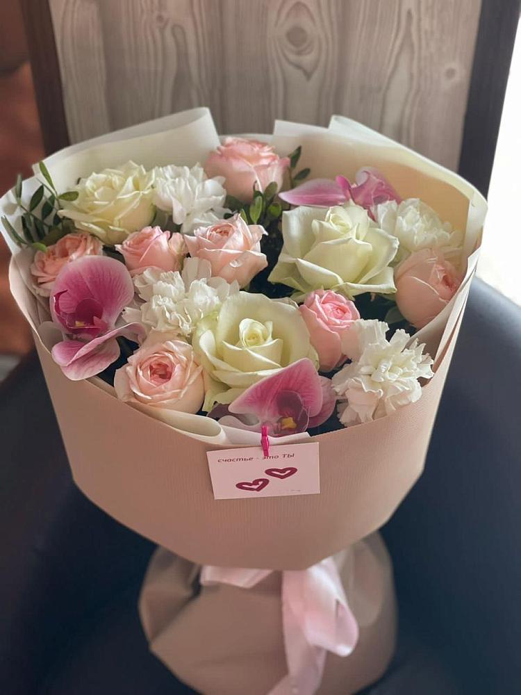 Букет цветов из: Орхидеи, Розы и Гвоздики в Савинской