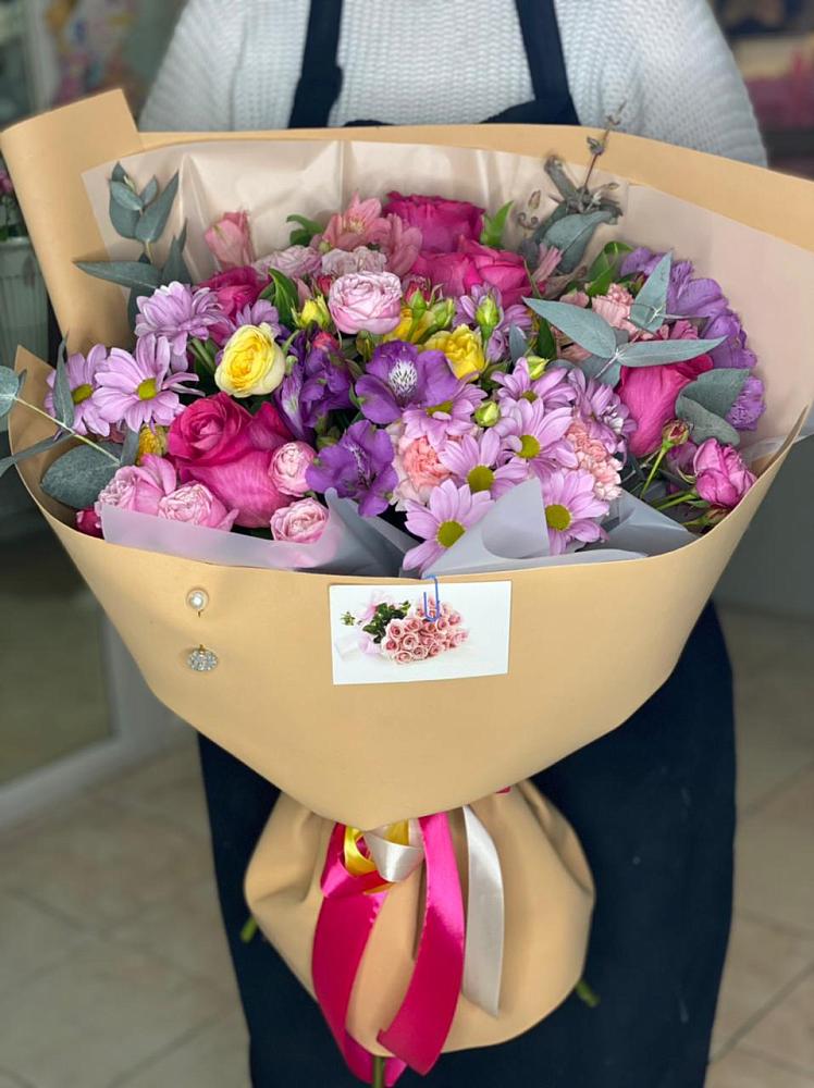 Букет цветов из: Хризантемы, Гвоздики и Альстромерии в Савинской