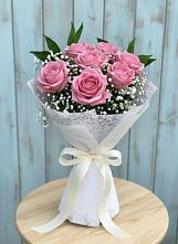 Букет цветов из:  Розы в Савинской