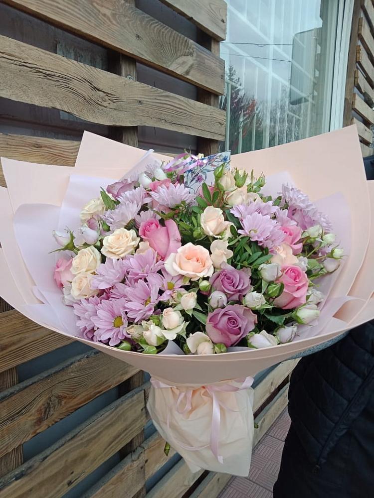 Букет цветов из: Розы и Хризантемы в Савинской