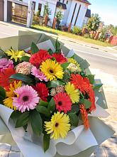 Букет цветов из:  Герберы #REPLACE_PRED# Савинской