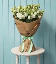 Букет цветов из:  Лизиантусы в Савинской