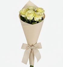 Букет цветов из:  Розы в Савинской