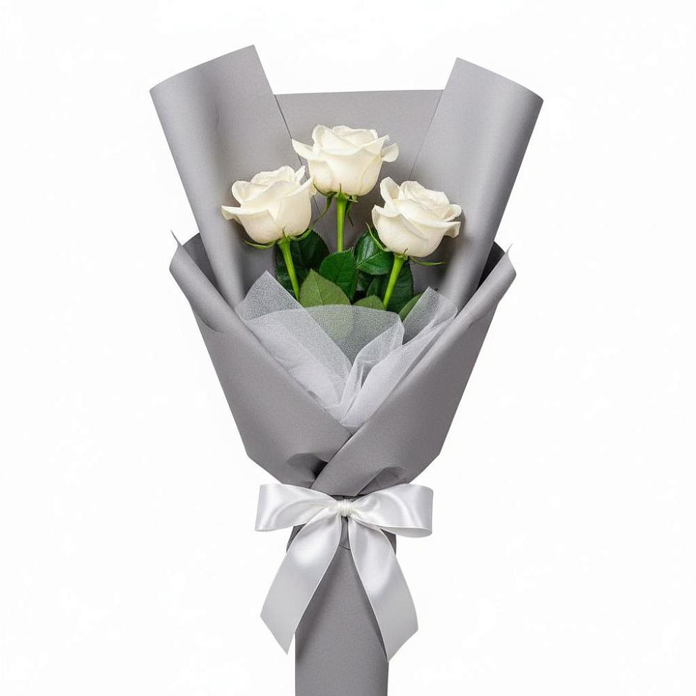 Букет 3 белые розы в Савинской