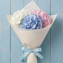 Букет цветов из:  Гортензия в Савинской