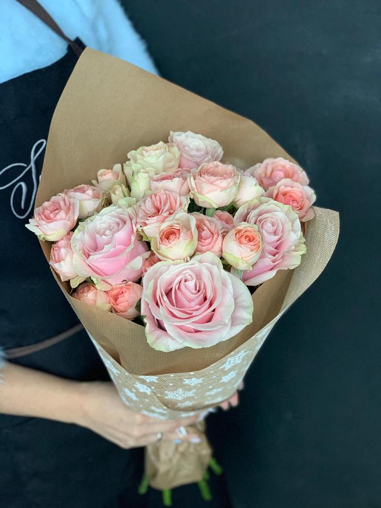 Букет цветов из: Хризантемы и Розы в Савинской