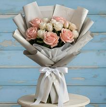 Букет цветов из:  Розы в Савинской
