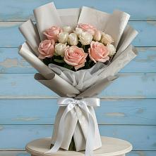 Букет цветов из:  Розы в Савинской