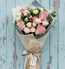 Букет цветов из:  Розы #REPLACE_PRED# Савинской