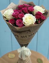 Букет цветов из:  Розы в Савинской
