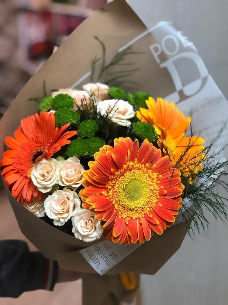 Букет цветов из: Герберы, Хризантемы и Розы в Савинской