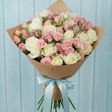 Букет цветов из:  Розы в Савинской