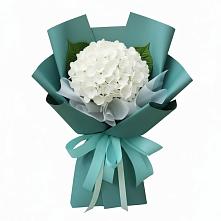 Букет цветов из:  Гортензия в Савинской